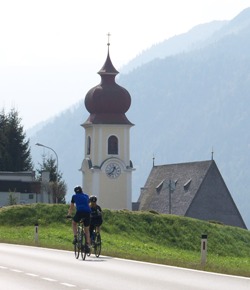 Budapest to Vienna Cycle Picture 3